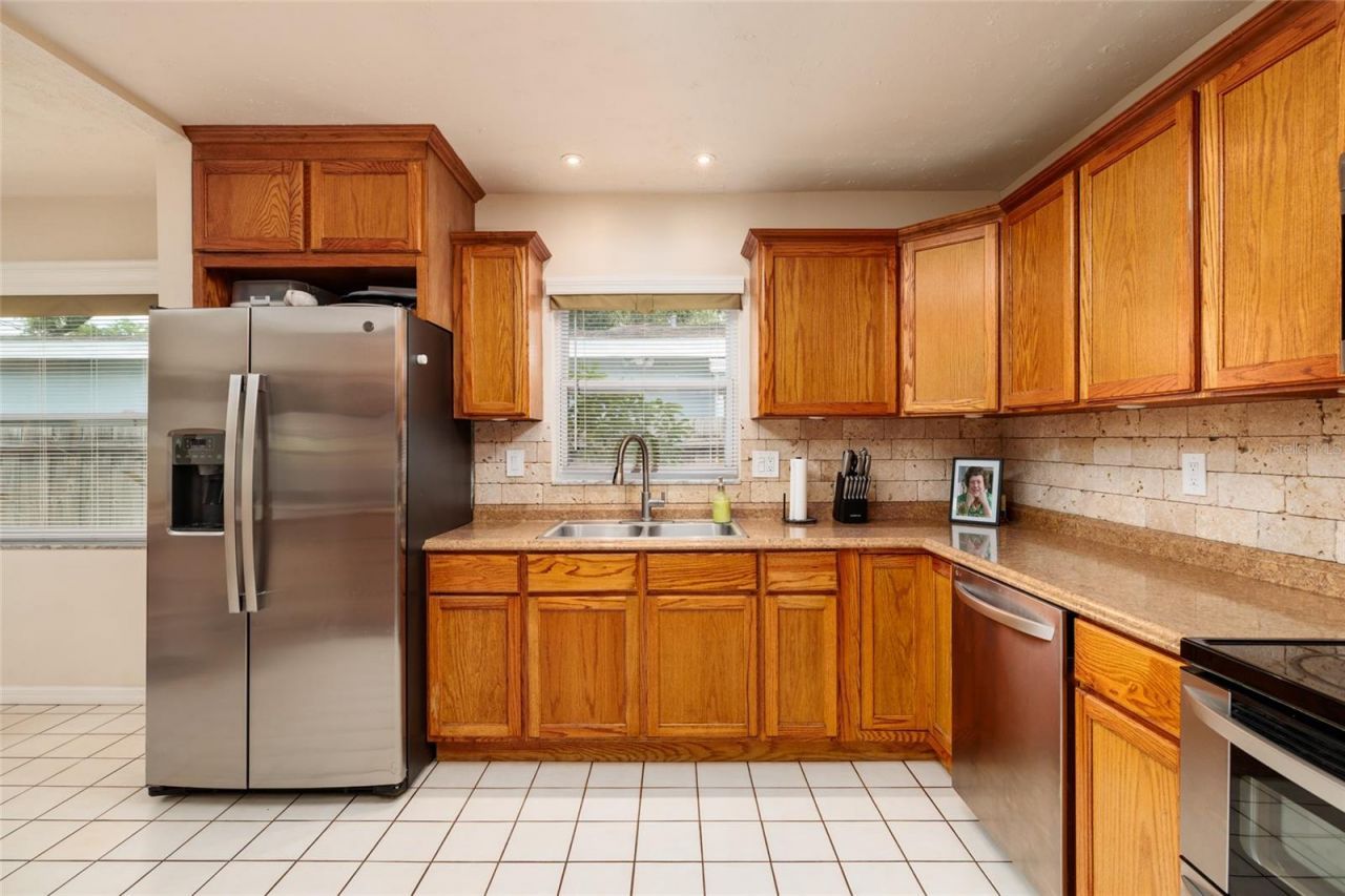 511 74th Avenue N, Saint Petersburg, FL 33702 Photo