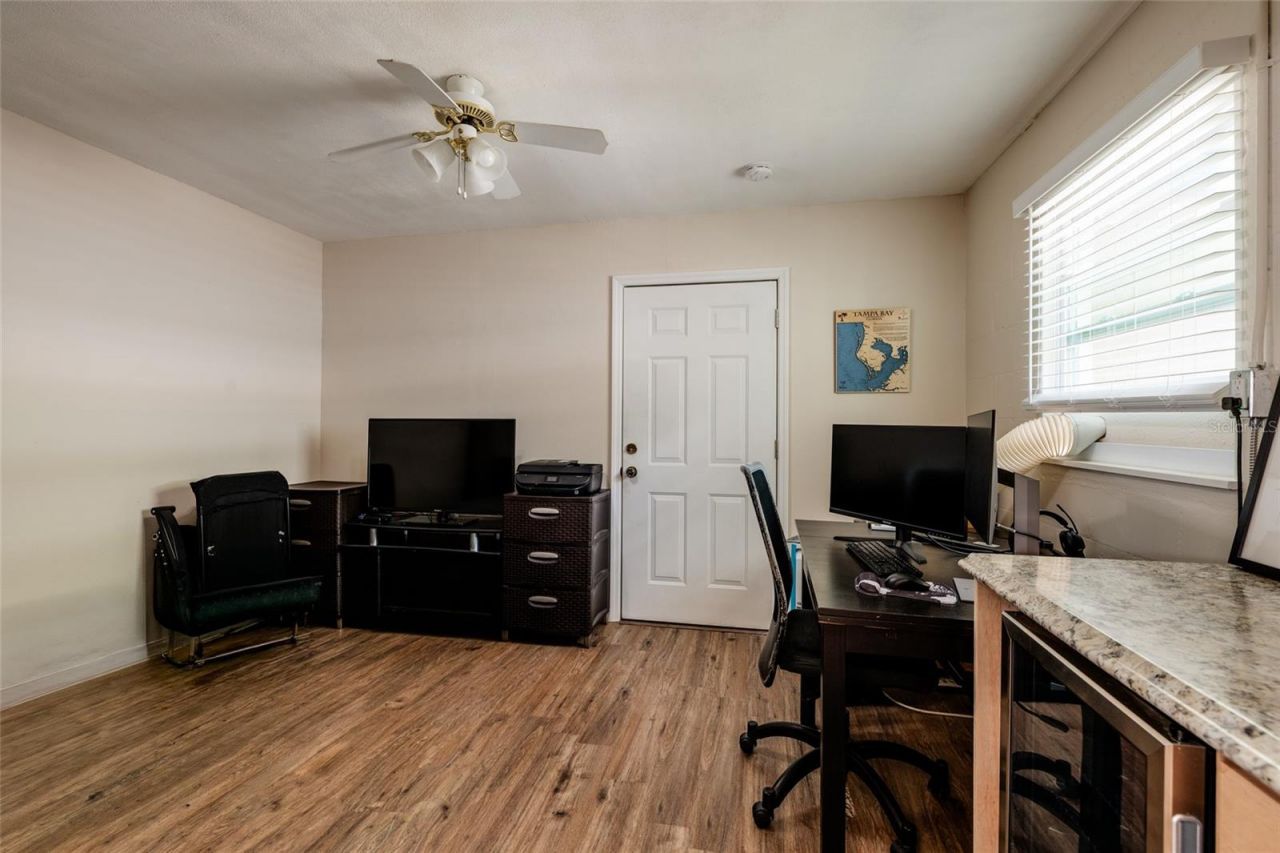 511 74th Avenue N, Saint Petersburg, FL 33702 Photo