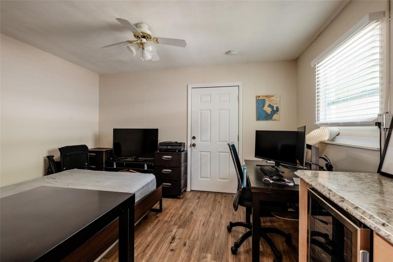 511 74th Avenue N, Saint Petersburg, FL 33702 Photo