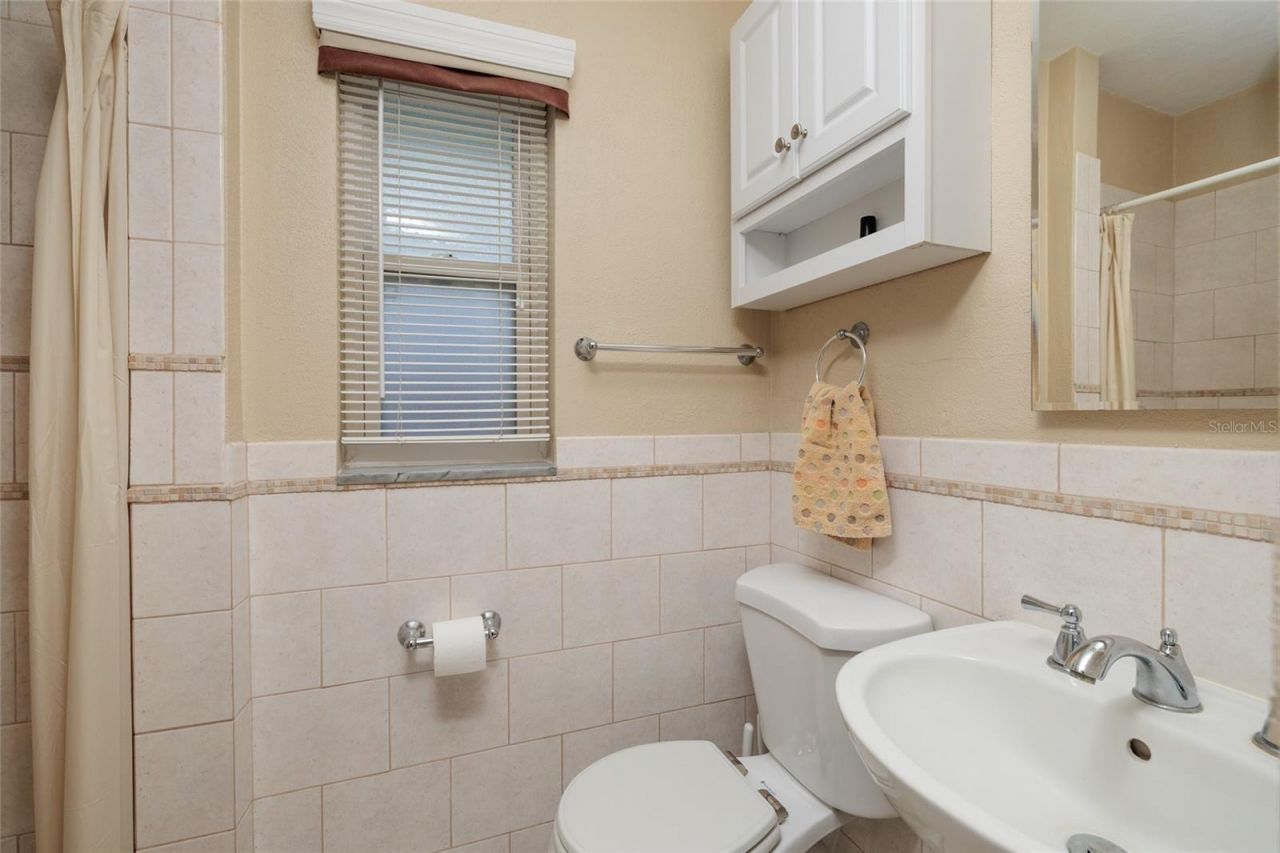 511 74th Avenue N, Saint Petersburg, FL 33702 Photo