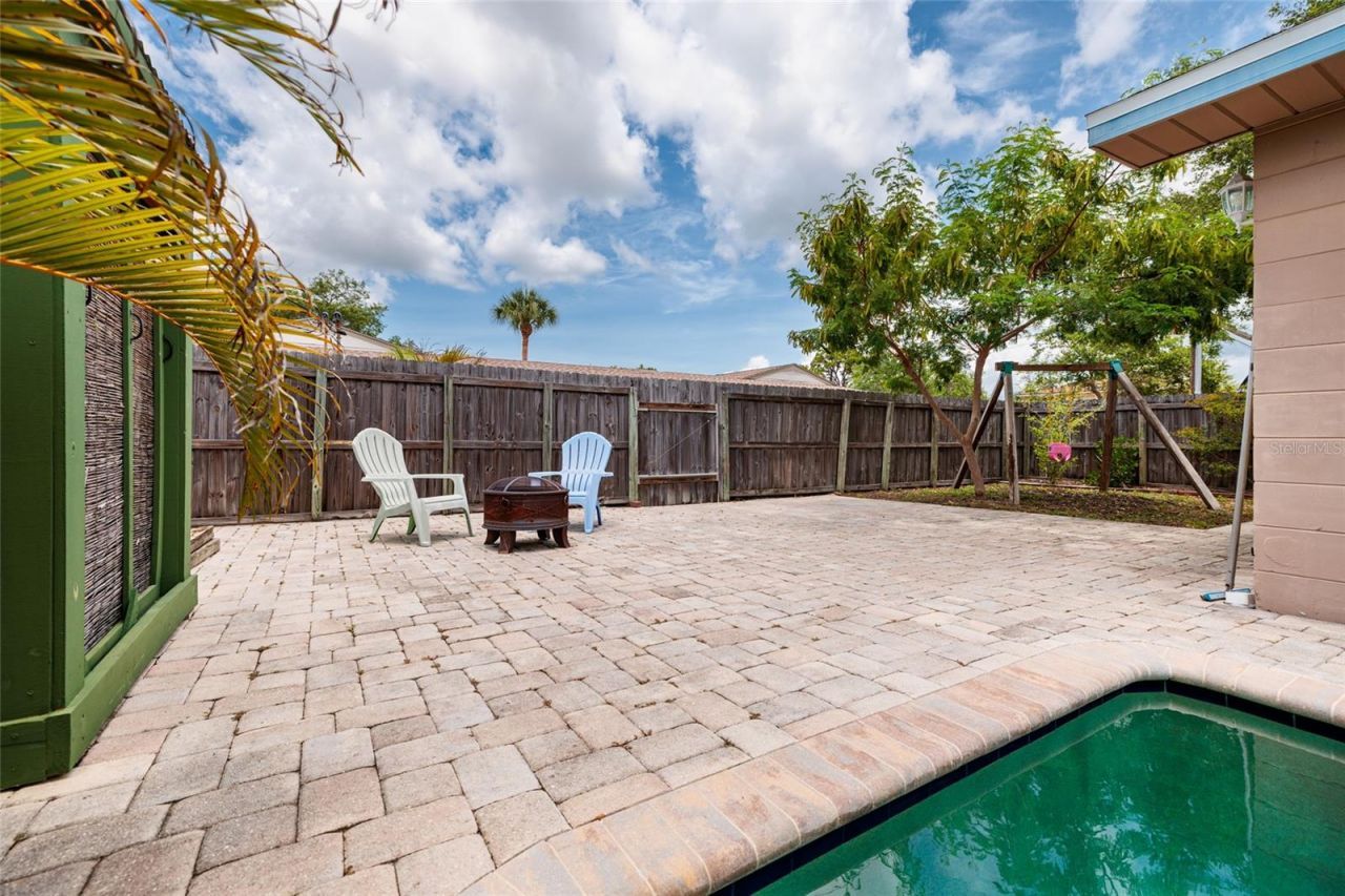 511 74th Avenue N, Saint Petersburg, FL 33702 Photo