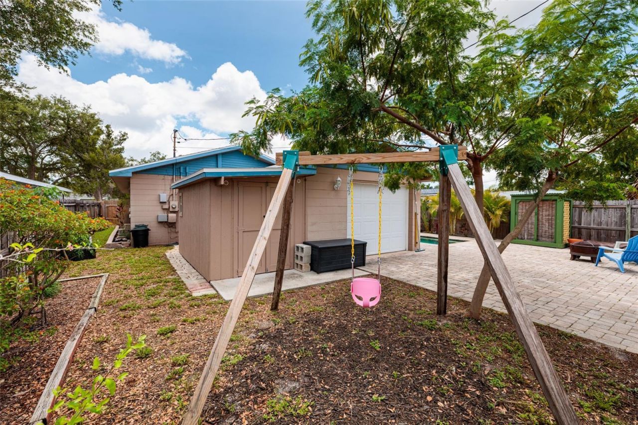 511 74th Avenue N, Saint Petersburg, FL 33702 Photo