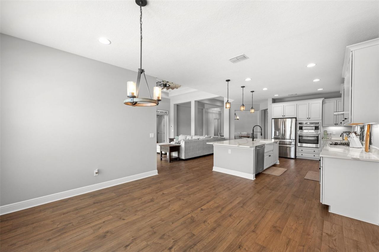33164 Kateland Drive, Wesley Chapel, FL 33545 Photo