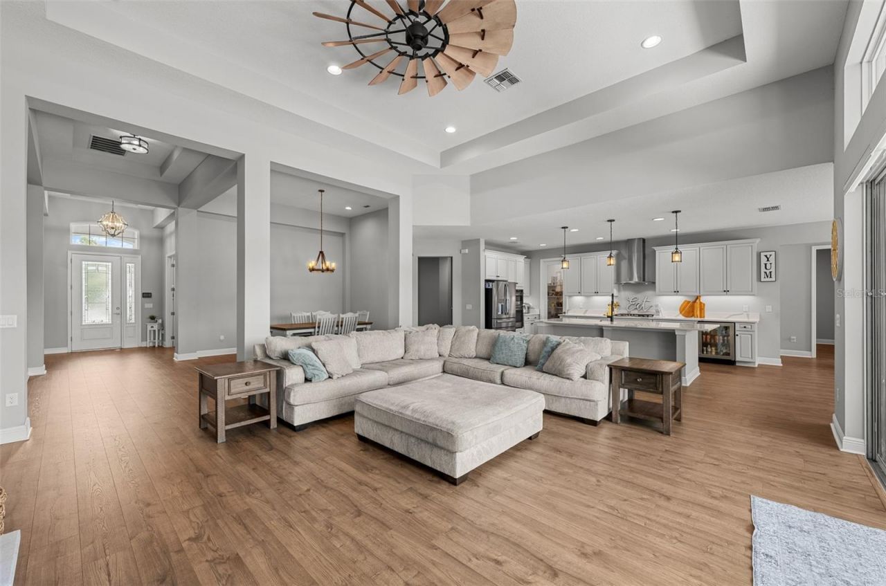 33164 Kateland Drive, Wesley Chapel, FL 33545 Photo
