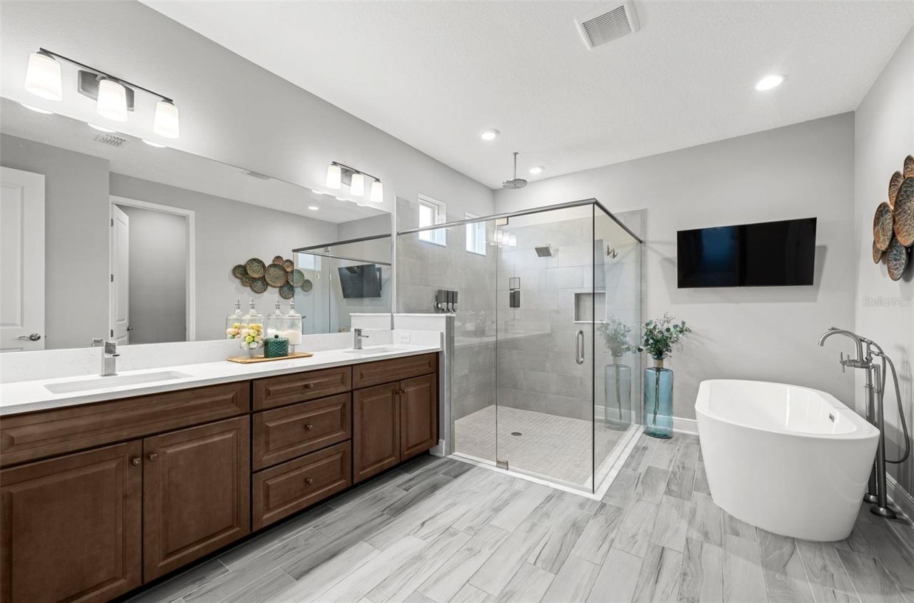 33164 Kateland Drive, Wesley Chapel, FL 33545 Photo