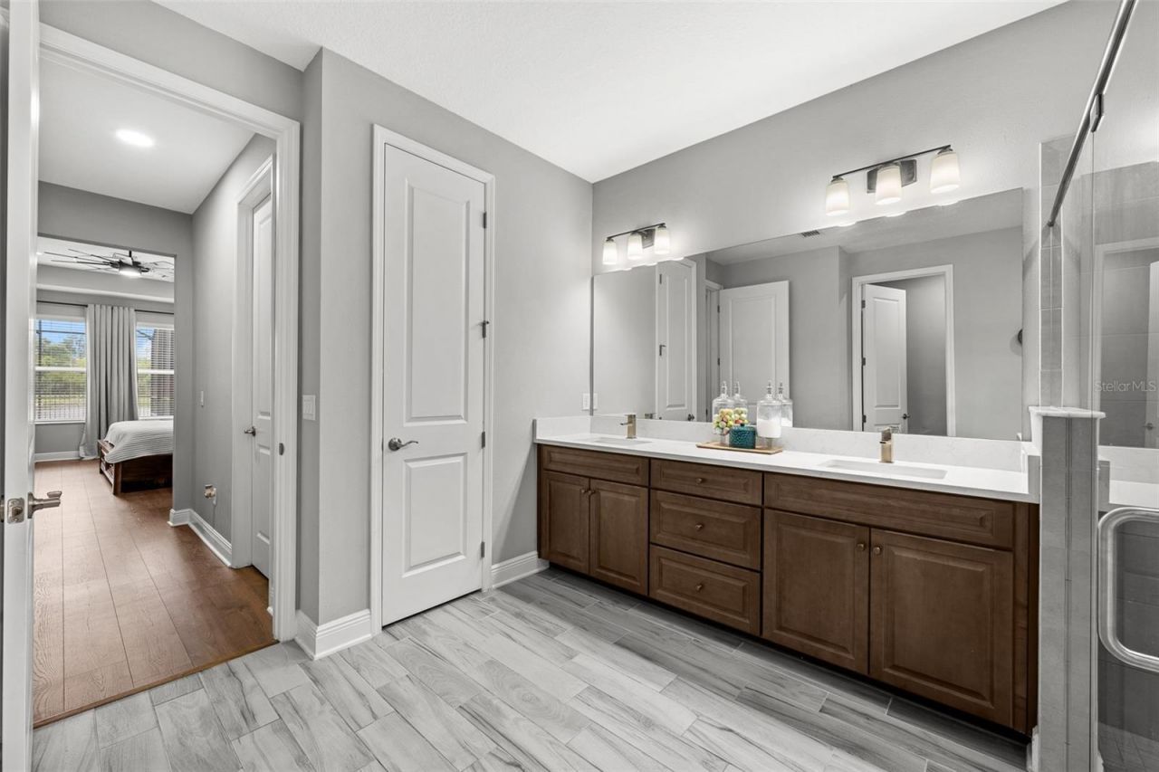 33164 Kateland Drive, Wesley Chapel, FL 33545 Photo