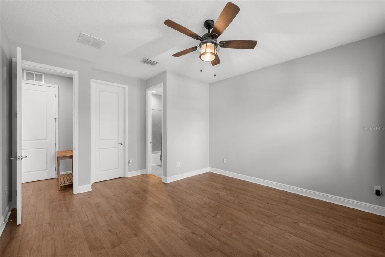 33164 Kateland Drive, Wesley Chapel, FL 33545 Photo