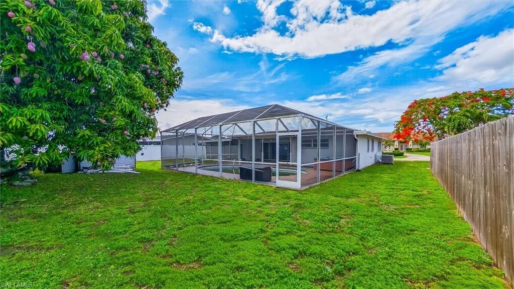 1421 SE 31st St , Cape Coral, FL 33904 Photo