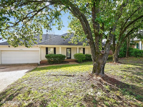704 Dunleith Lane, Ridgeland, MS 39157
