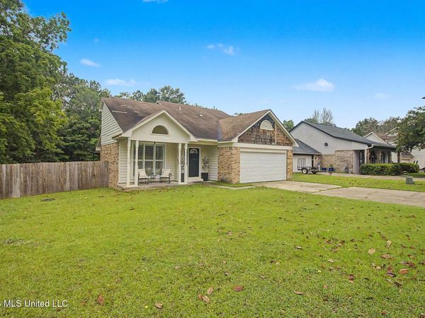 5401 Sioux Drive, Ocean Springs, MS 39564