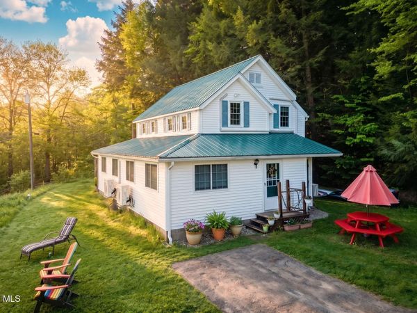 204 Mountain Lake South Shore Road, Gloversville, NY 12078