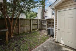 115 Mulberry Lane  photo 4