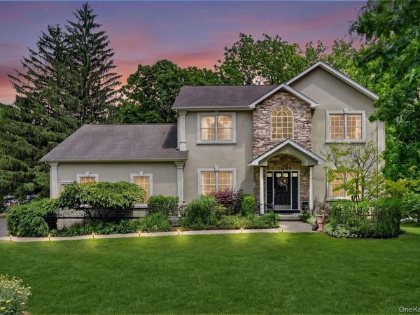 208 Oakland Avenue, Monroe, NY 10950