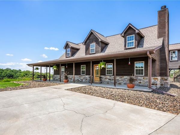 17874 Railroad Cut Road, Rogers, AR 72756