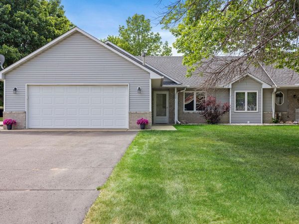 200 Rosewood Avenue NW, Isanti, MN 55040