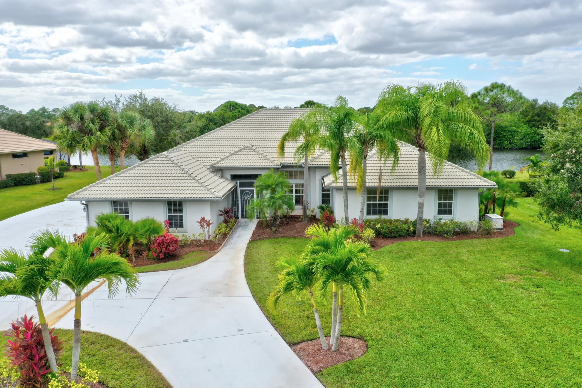 8028 Plantation Lakes Drive, Port Saint Lucie, FL 34986 Photo