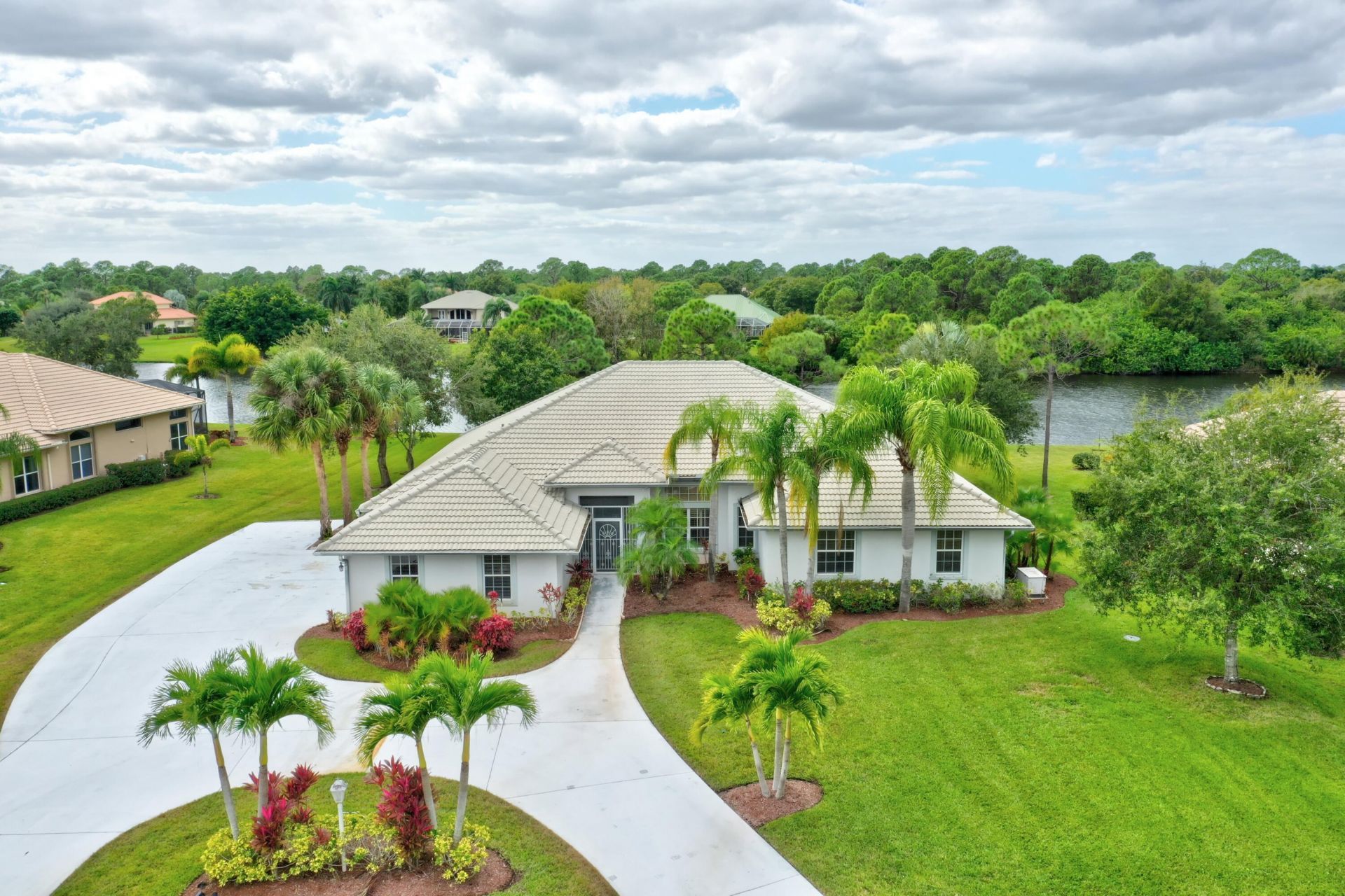8028 Plantation Lakes Drive, Port Saint Lucie, FL 34986 Photo