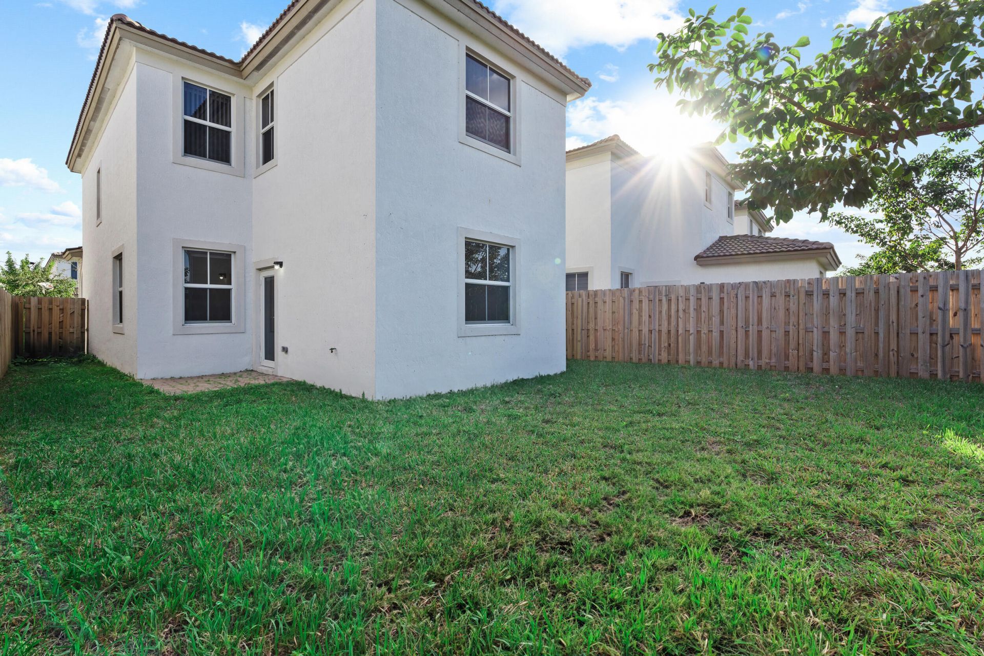 2405 NW 131st Circle, Miami, FL 33167 Photo