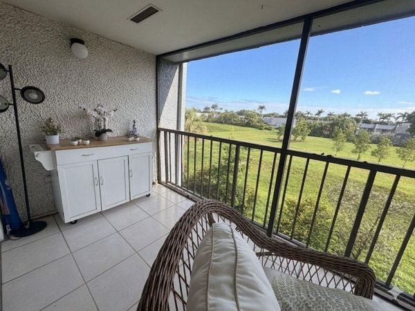4284 Deste, Unit 304, Lake Worth, FL 33467