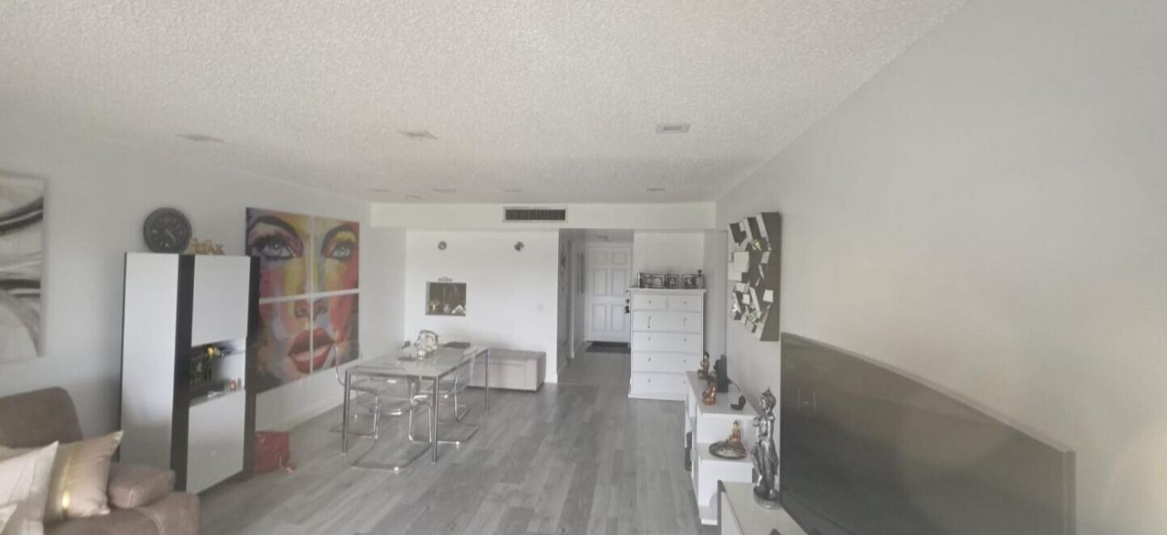 4284 Deste, Unit 304, Lake Worth, FL 33467 Photo