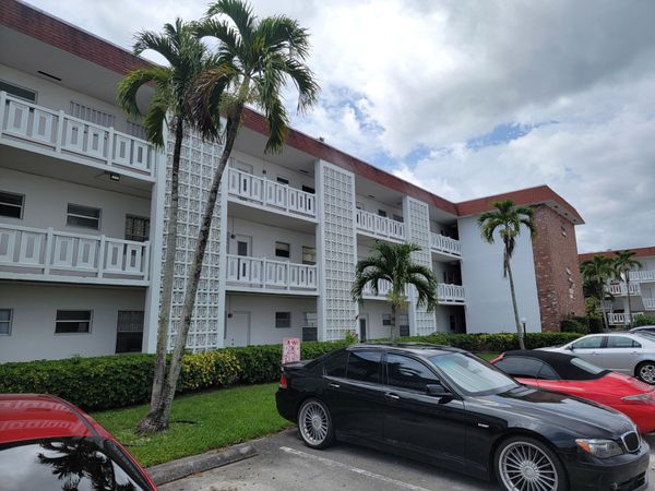 4310 NW 12th Court, Unit 205, Lauderhill, FL 33313