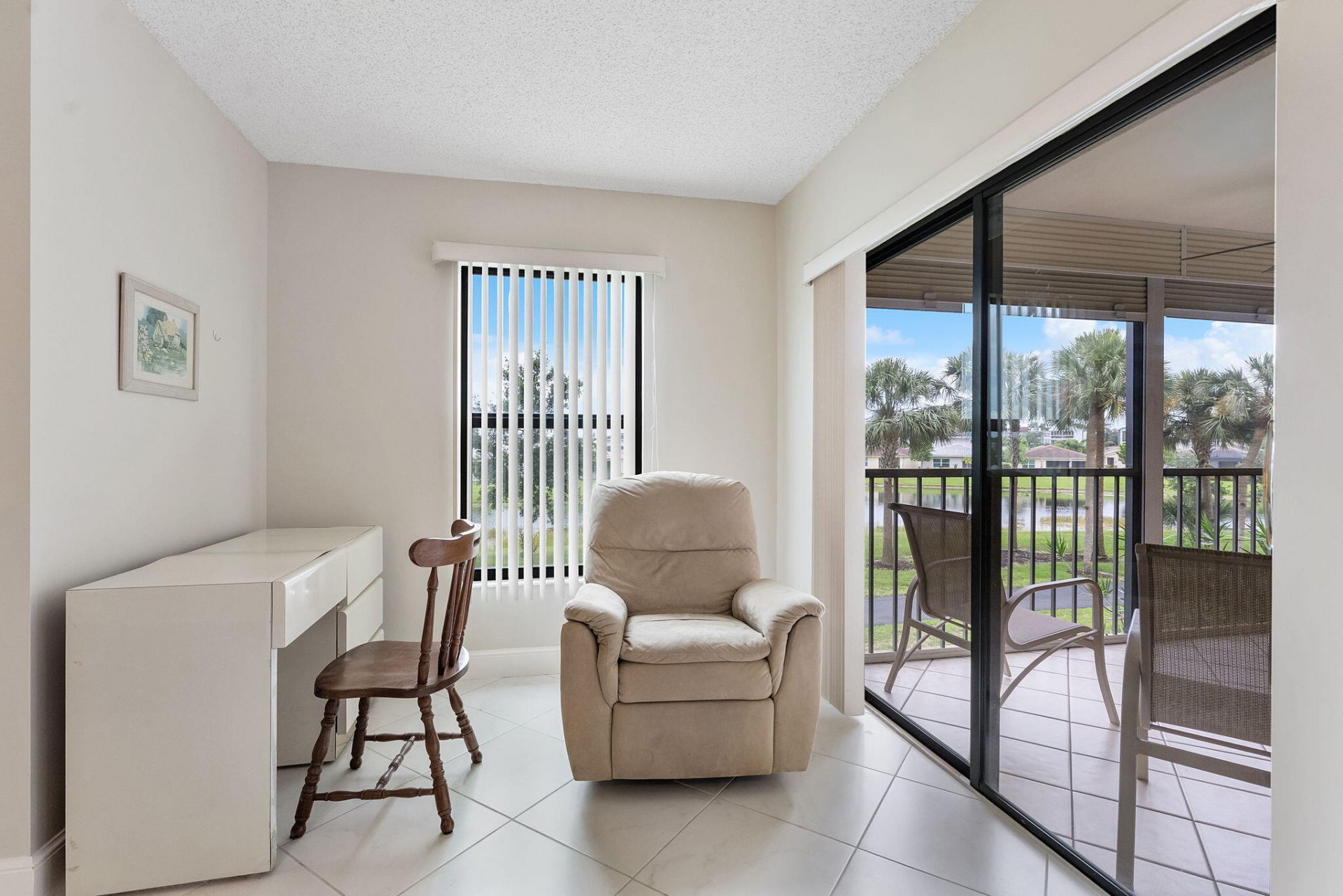 7260 Kinghurst Drive, Unit 205, Delray Beach, FL 33446 Photo
