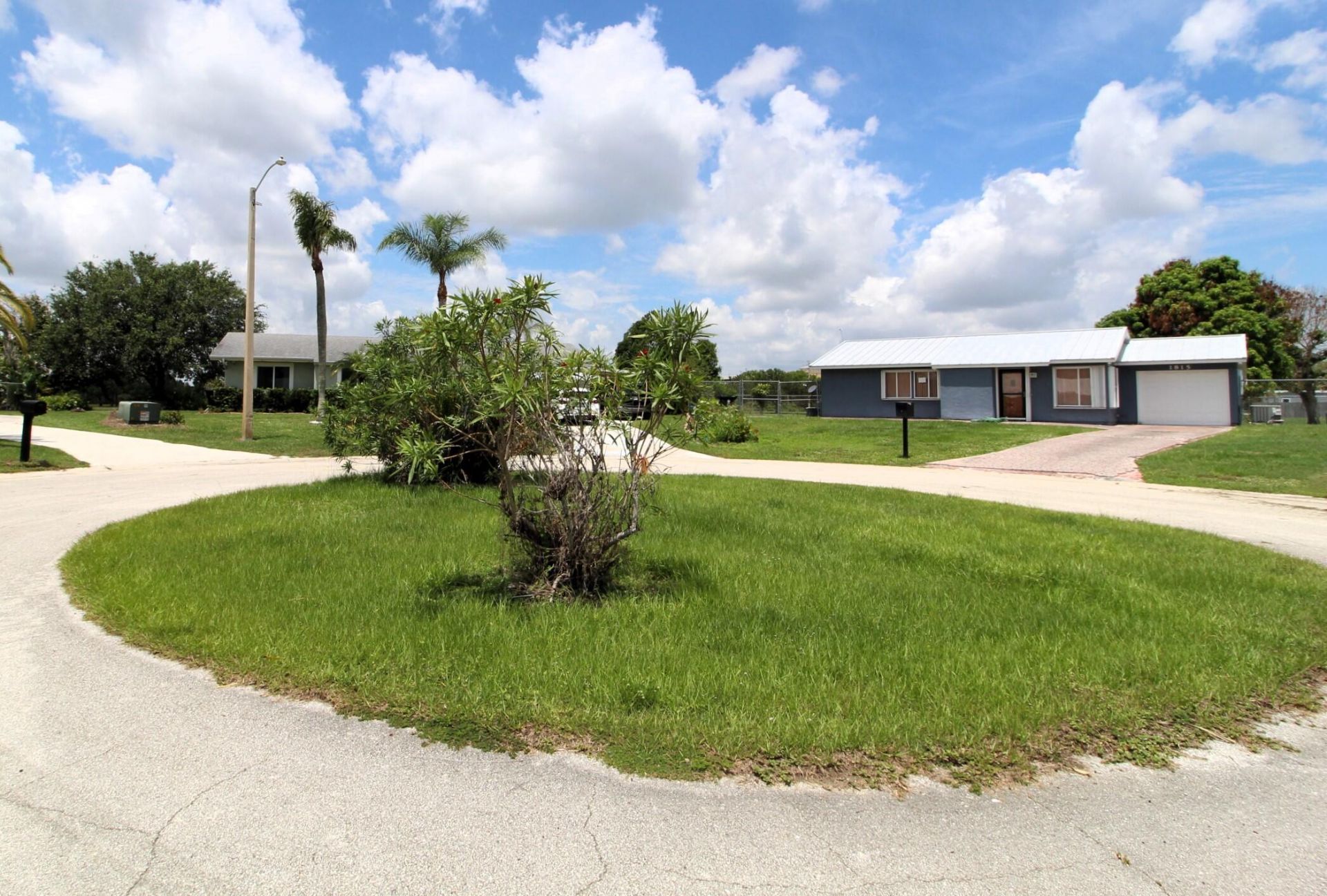 1815 SE Wexford Court, Port Saint Lucie, FL 34952 Photo
