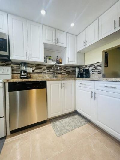 1015 Country Club Drive, Unit 307, Margate, FL 33063 Photo