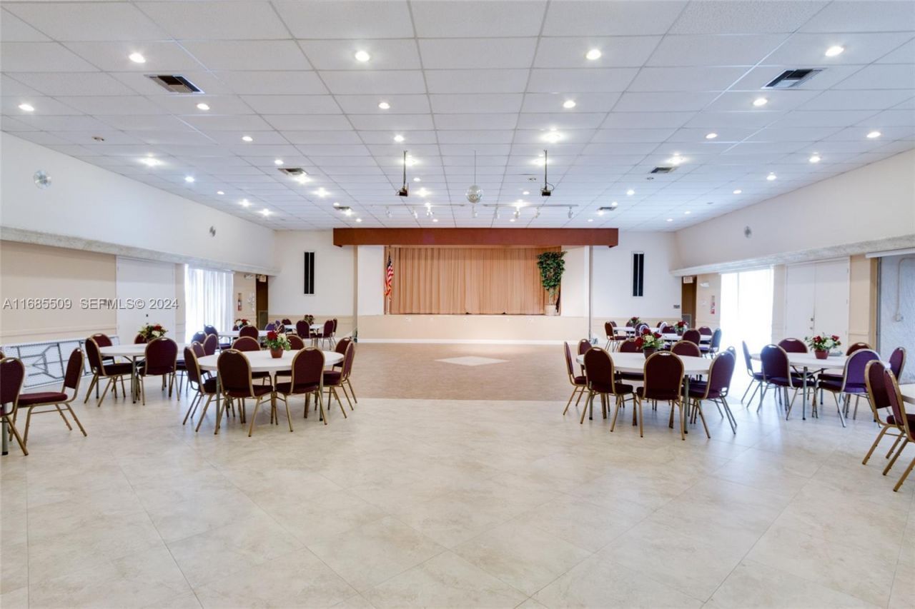 1015 Country Club Drive, Unit 307, Margate, FL 33063 Photo