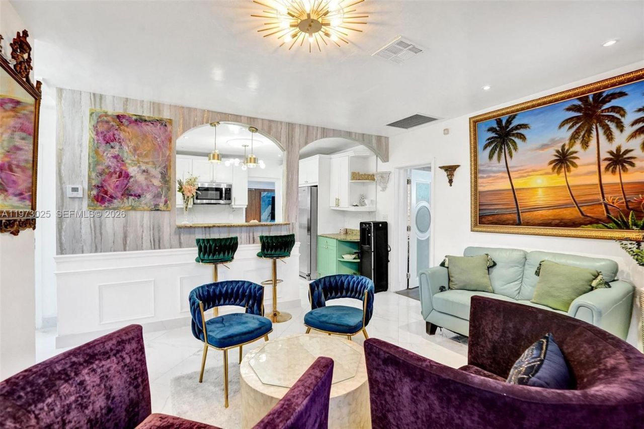 609 SW 2nd Ave , Hallandale Beach, FL 33009 Photo