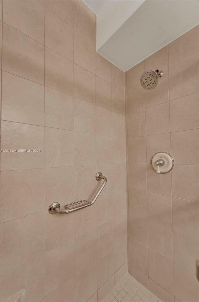 9420 W Flagler St , Unit 312, Miami, FL 33174 Photo