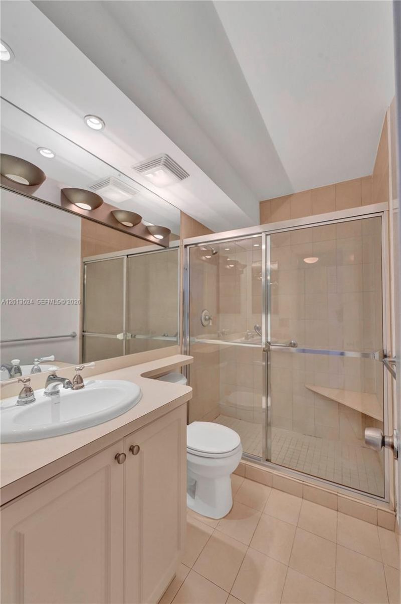 9420 W Flagler St , Unit 312, Miami, FL 33174 Photo