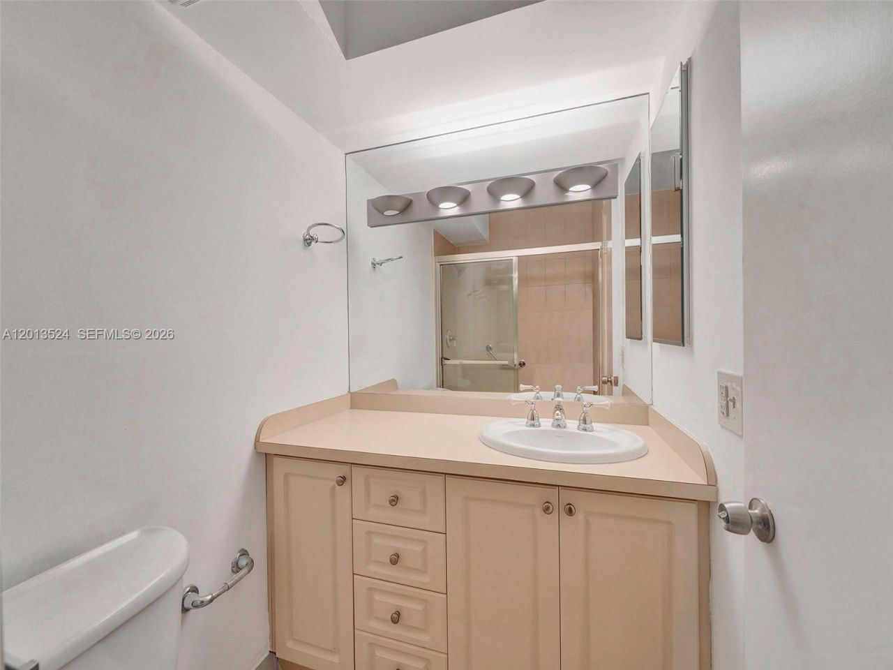 9420 W Flagler St , Unit 312, Miami, FL 33174 Photo