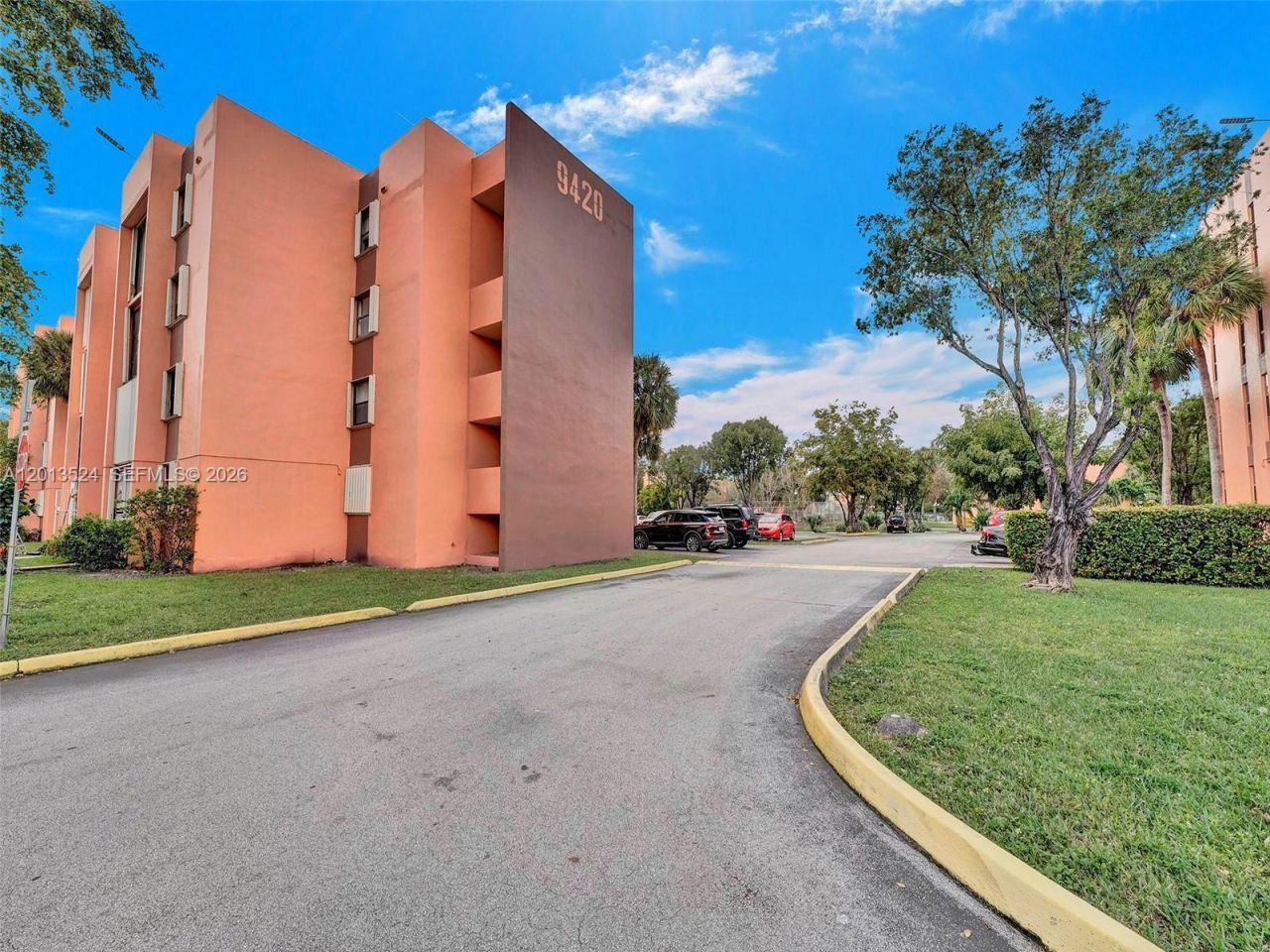 9420 W Flagler St , Unit 312, Miami, FL 33174 Photo