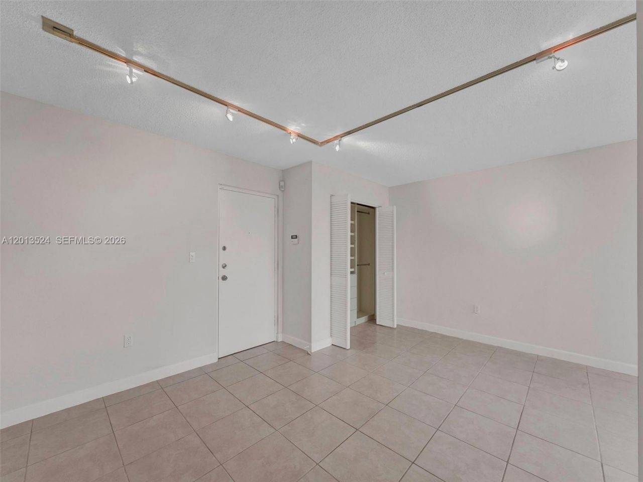 9420 W Flagler St , Unit 312, Miami, FL 33174 Photo