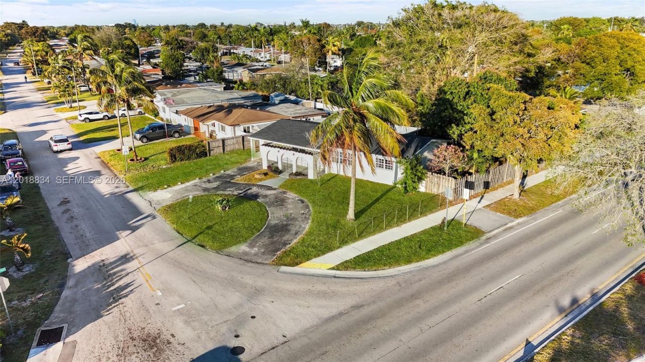 3017 Bahama Dr, Miramar, FL 33023 Photo