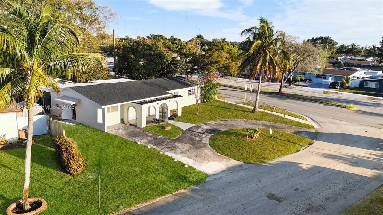 3017 Bahama Dr, Miramar, FL 33023 Photo