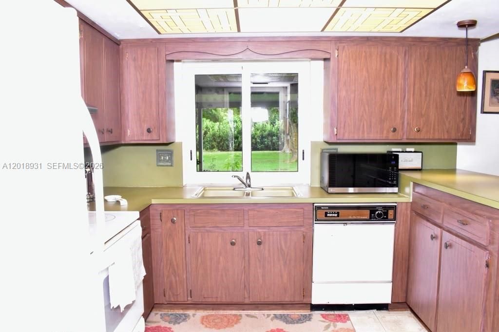 3634 Lowson Blvd , Delray Beach, FL 33445 Photo