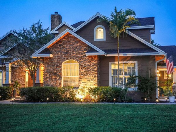 2640 SW 137th Ter, Davie, FL 33330