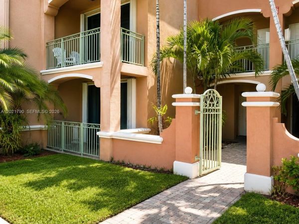 6500 NW 114th Ave , Unit 1021, Doral, FL 33178