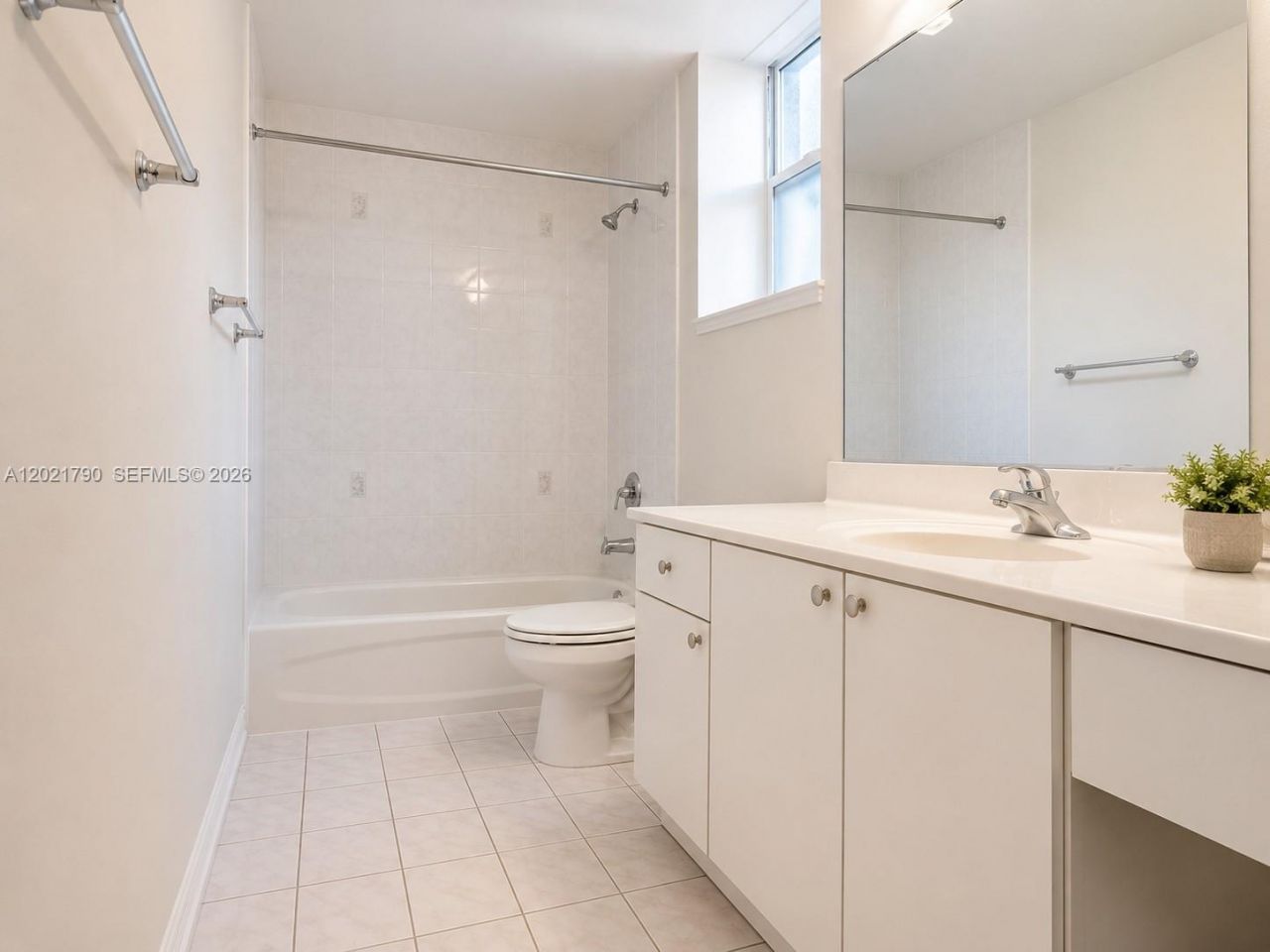 6500 NW 114th Ave , Unit 1021, Doral, FL 33178 Photo