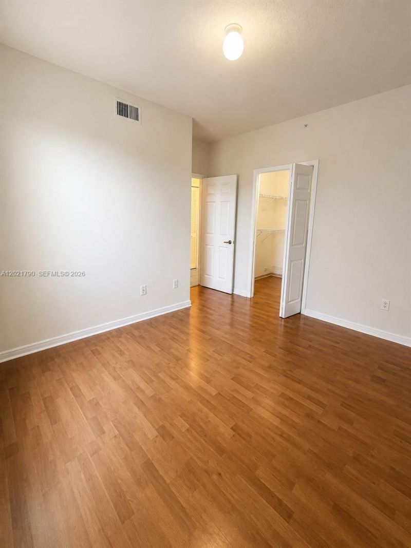 6500 NW 114th Ave , Unit 1021, Doral, FL 33178 Photo