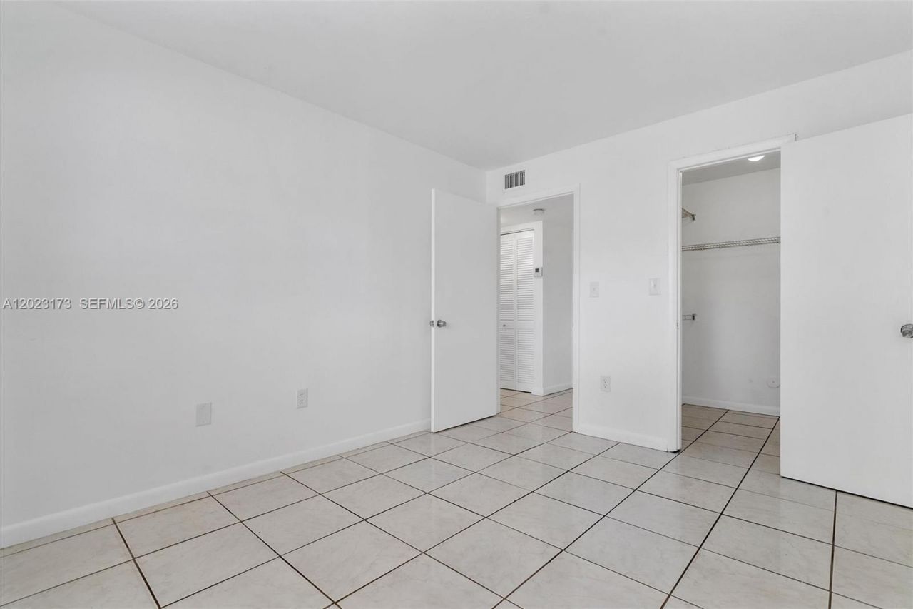 7407 SW 152nd Ave , Unit 4-103, Miami, FL 33193 Photo