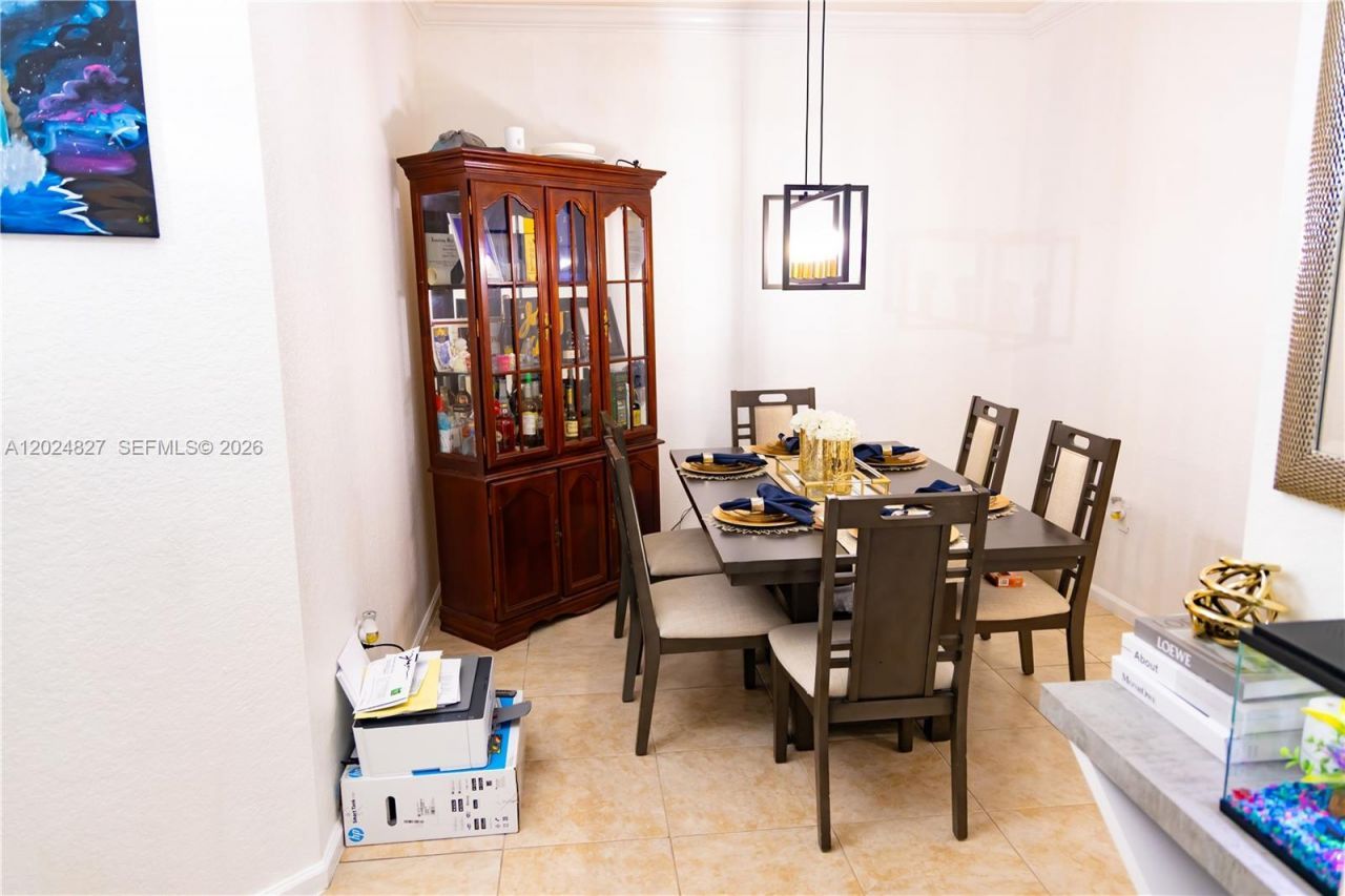 21101 NW 14th Pl, Unit 335, Miami Gardens, FL 33169 Photo