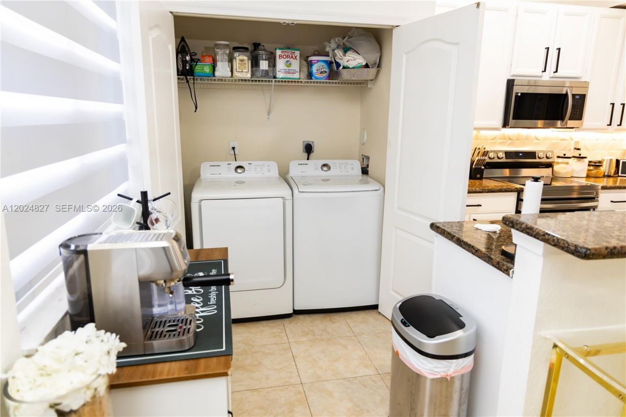 21101 NW 14th Pl, Unit 335, Miami Gardens, FL 33169 Photo