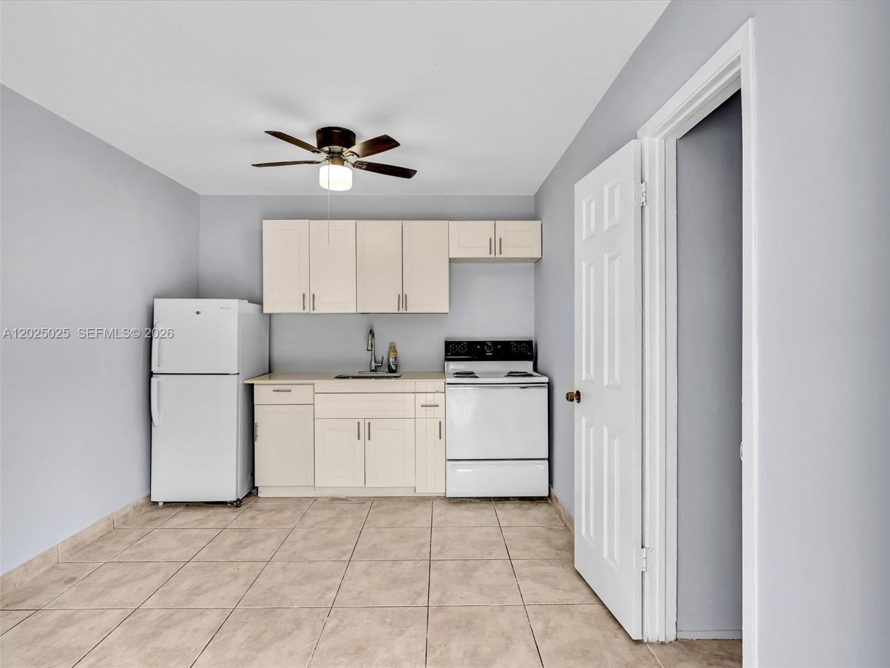 Please Call For Address, Hollywood, FL 33023 Photo