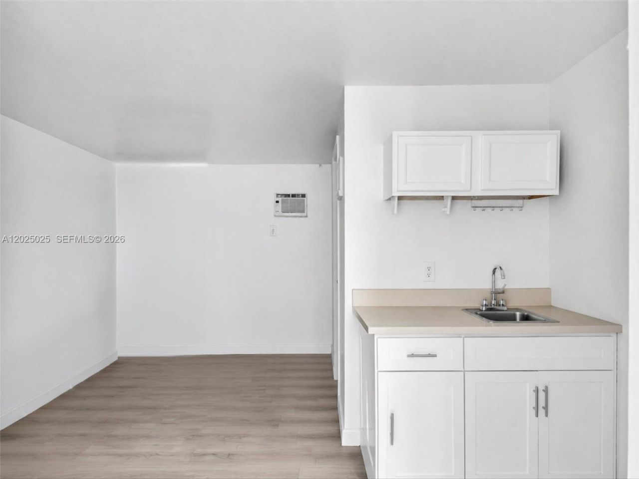 Please Call For Address, Hollywood, FL 33023 Photo
