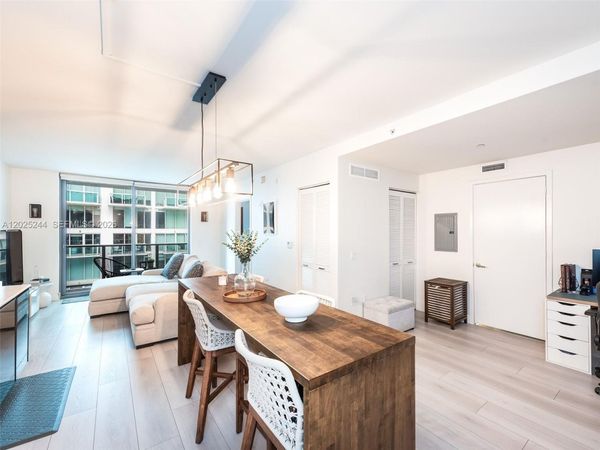 31 SE 6th St, Unit 2506, Miami, FL 33131