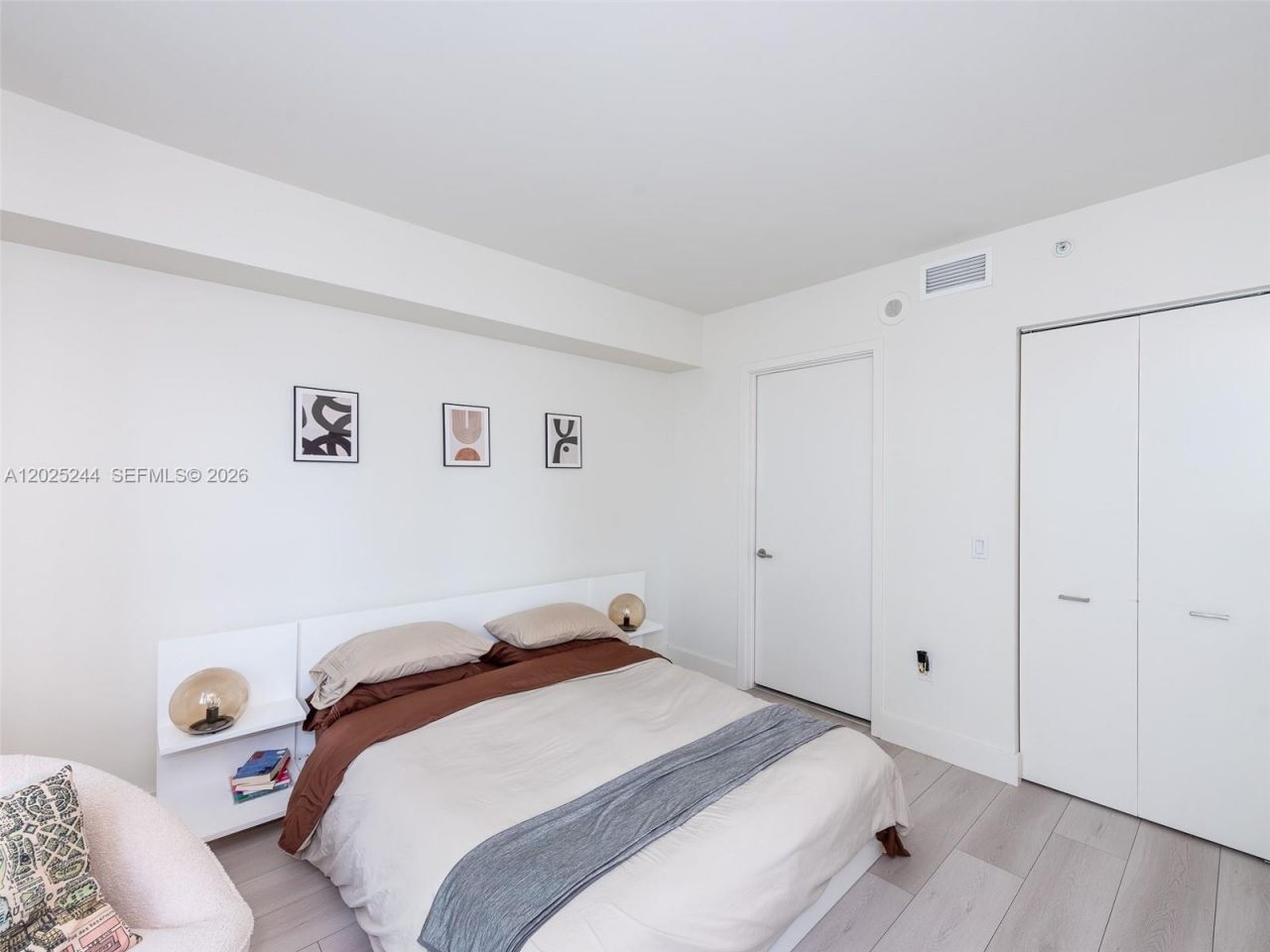 31 SE 6th St, Unit 2506, Miami, FL 33131 Photo