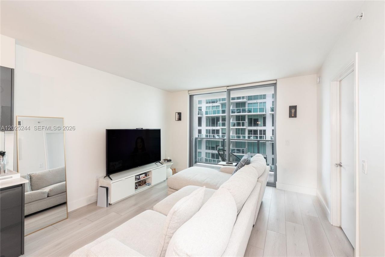31 SE 6th St, Unit 2506, Miami, FL 33131 Photo